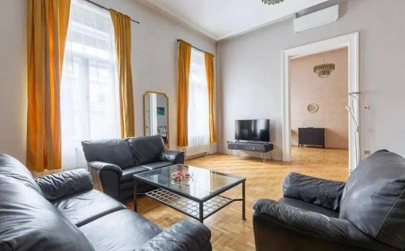Mosaic Manor Apartment 布达佩斯