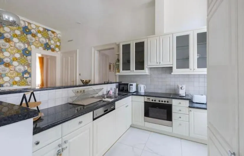 Mosaic Manor Apartment 布达佩斯 0*,  匈牙利